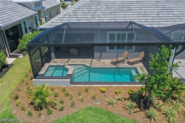 9033 Calypso CT, Naples, FL 34112