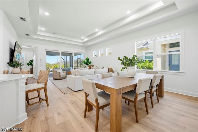 9033 Calypso CT, Naples, FL 34112