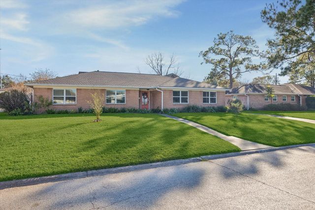 4423 Lemac Drive, Houston, TX 77096