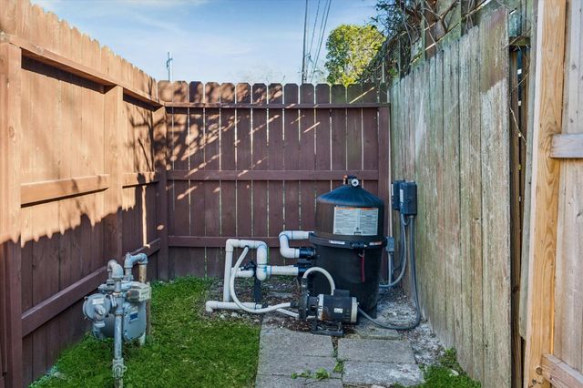 4423 Lemac Drive, Houston, TX 77096