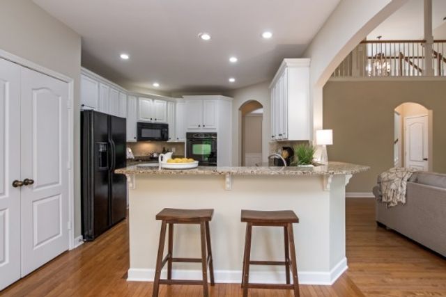 142 Ridgeview Trace, Hendersonville, TN 37075