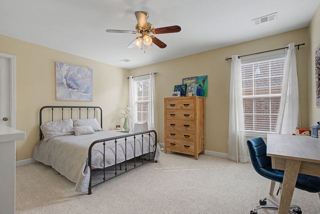 142 Ridgeview Trace, Hendersonville, TN 37075