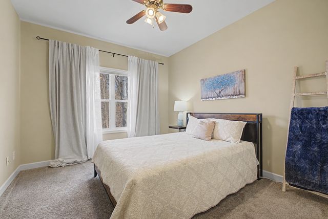 142 Ridgeview Trace, Hendersonville, TN 37075