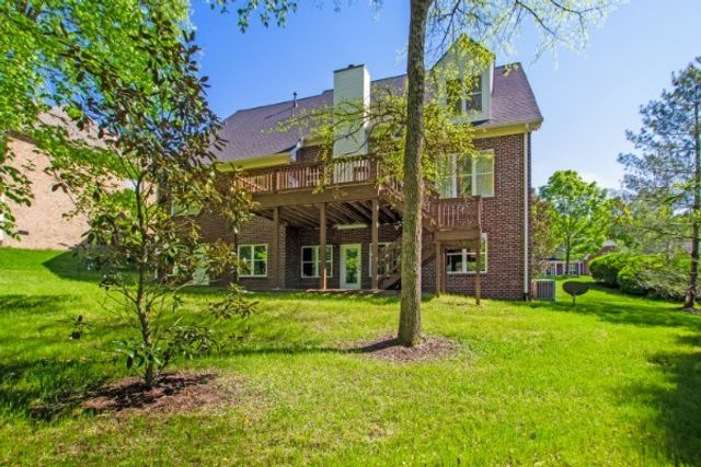 142 Ridgeview Trace, Hendersonville, TN 37075
