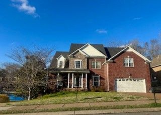142 Ridgeview Trace, Hendersonville, TN 37075