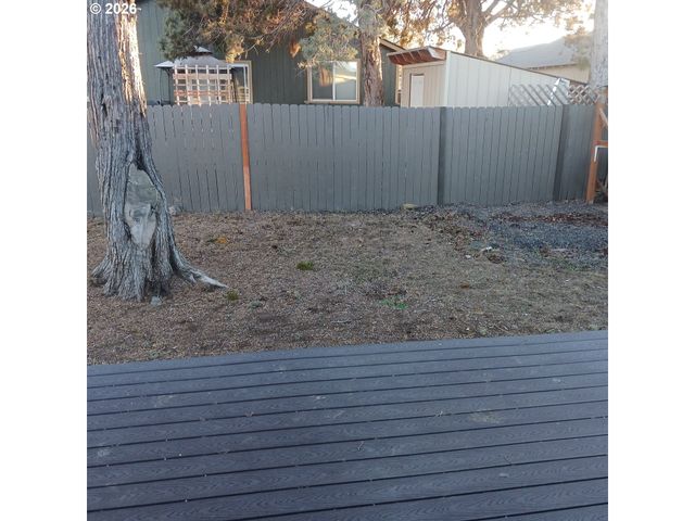 3151 Ne WELLS ACRES Rd, Bend, OR 97701