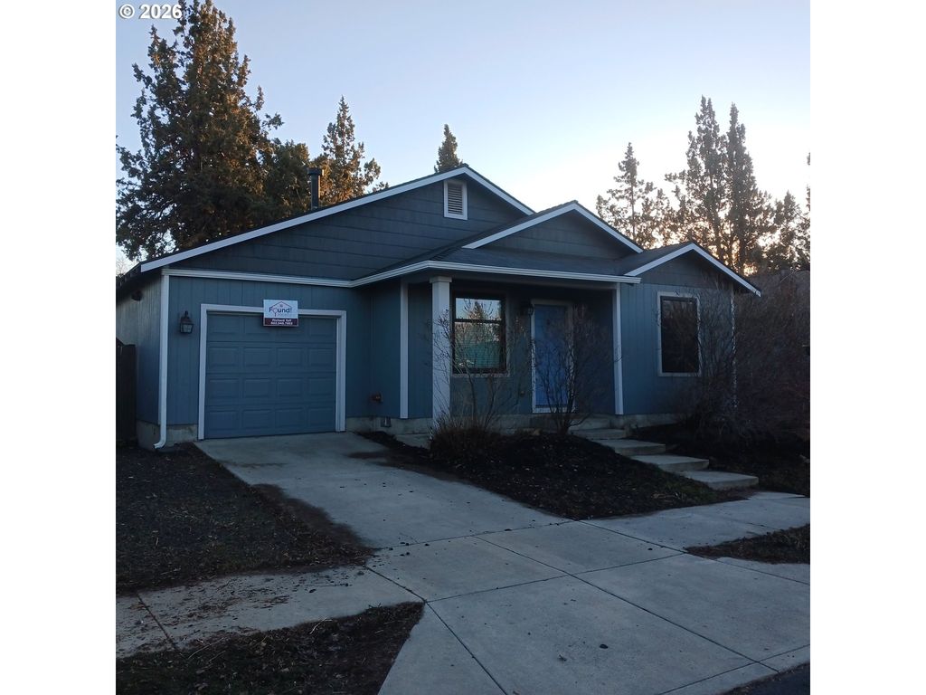 3151 Ne WELLS ACRES Rd, Bend, OR 97701