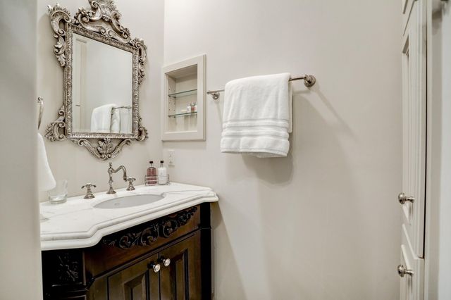 3805 Swarthmore, West University Place, TX 77005