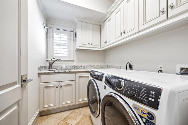 3805 Swarthmore, West University Place, TX 77005