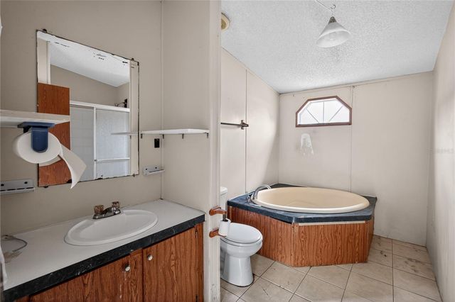 3240 BAIRD AVENUE, Lakeland, FL 33805