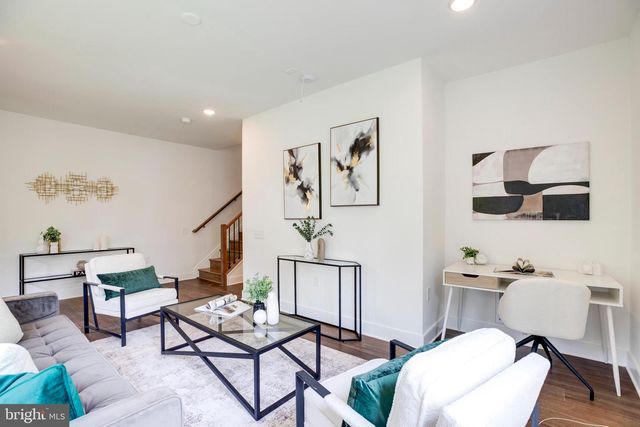 10800 WILLOW TER, Fairfax, VA 22030