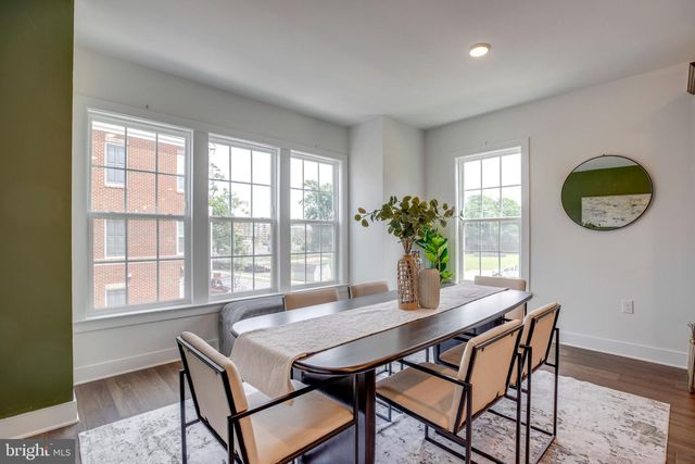 10800 WILLOW TER, Fairfax, VA 22030