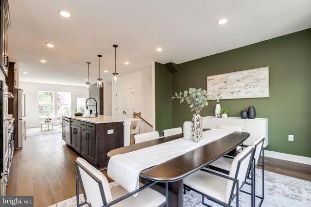 10800 WILLOW TER, Fairfax, VA 22030
