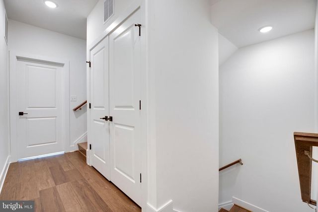10800 WILLOW TER, Fairfax, VA 22030