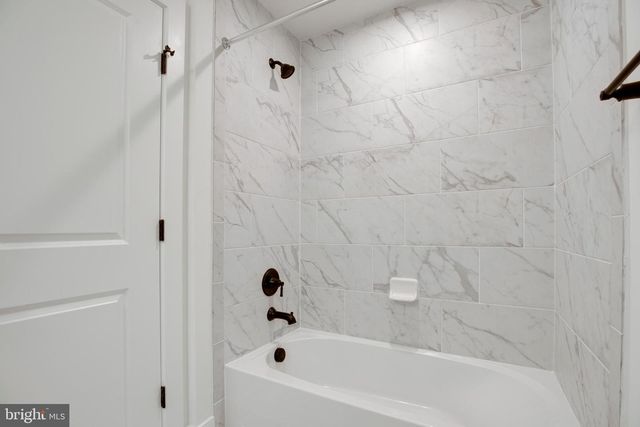 10800 WILLOW TER, Fairfax, VA 22030