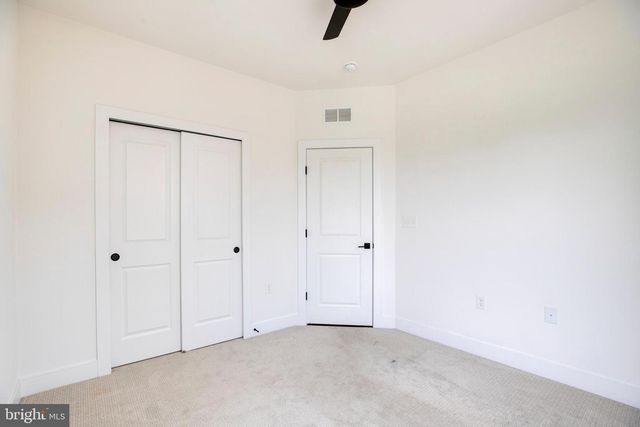 10800 WILLOW TER, Fairfax, VA 22030
