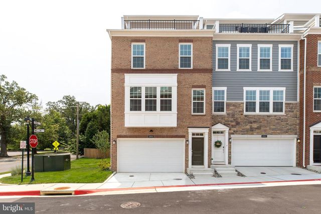 10800 WILLOW TER, Fairfax, VA 22030
