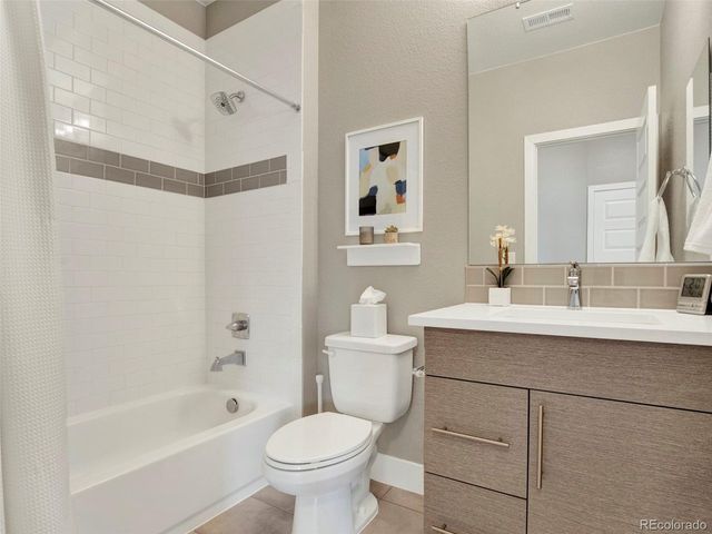12249 W Alameda Dr, Lakewood, CO 80228