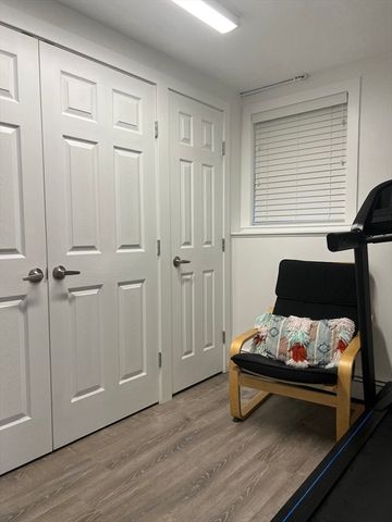 113 Cambridge, Winchester, MA 01890