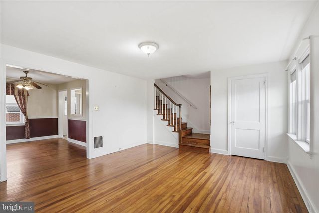 1632 LAMPETER RD, Lancaster, PA 17602