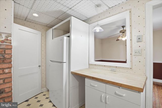 1632 LAMPETER RD, Lancaster, PA 17602