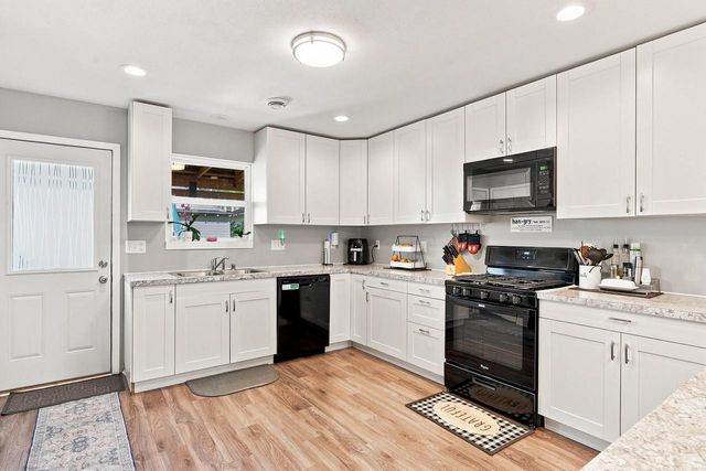 1312 Blaine AVENUE, Racine, WI 53405