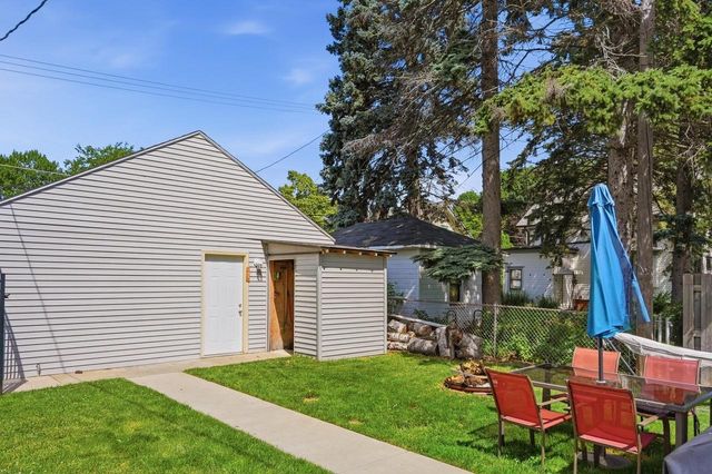 1312 Blaine AVENUE, Racine, WI 53405
