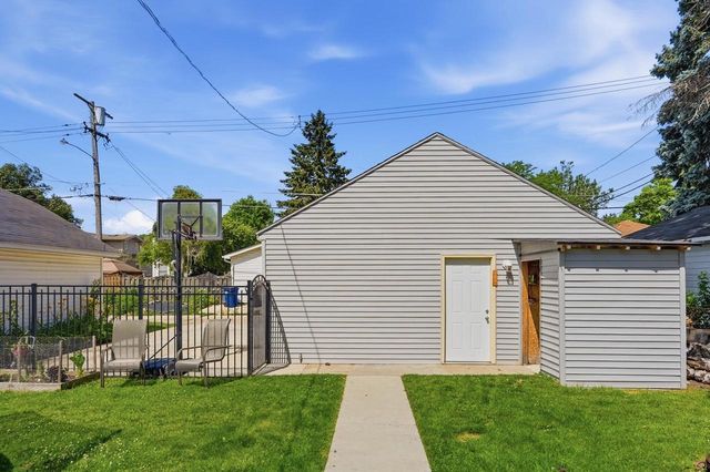 1312 Blaine AVENUE, Racine, WI 53405