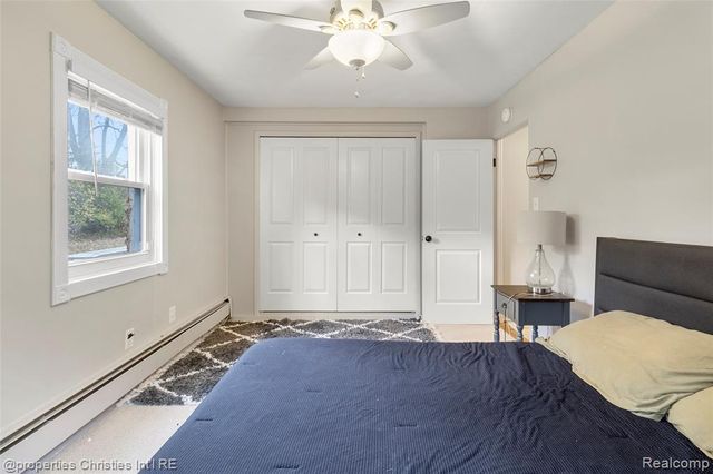 16219 Elizabeth Street, Beverly Hills, MI 48025