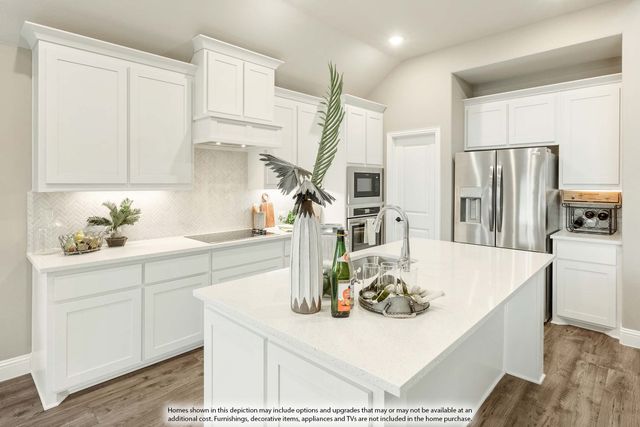 305 Bowrider Lane, Granbury, TX 76049