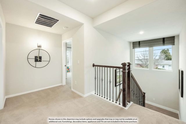 305 Bowrider Lane, Granbury, TX 76049