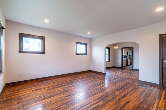 1801 S Jefferson Street, Muncie, IN 47302