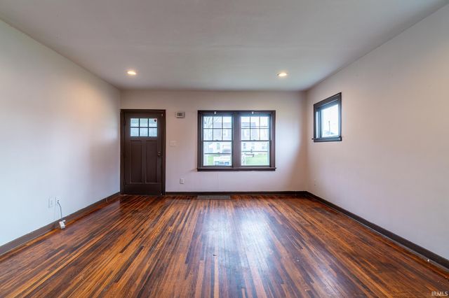 1801 S Jefferson Street, Muncie, IN 47302