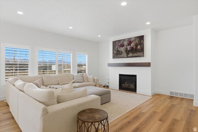 12772 S MCCARTNEY WAY, Riverton, UT 84065