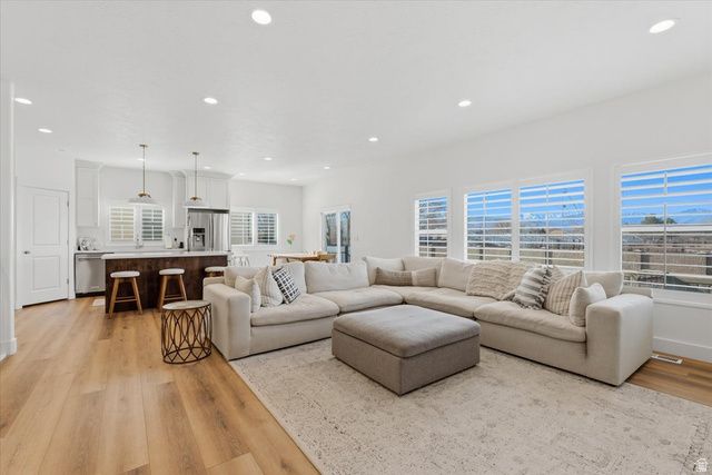 12772 S MCCARTNEY WAY, Riverton, UT 84065