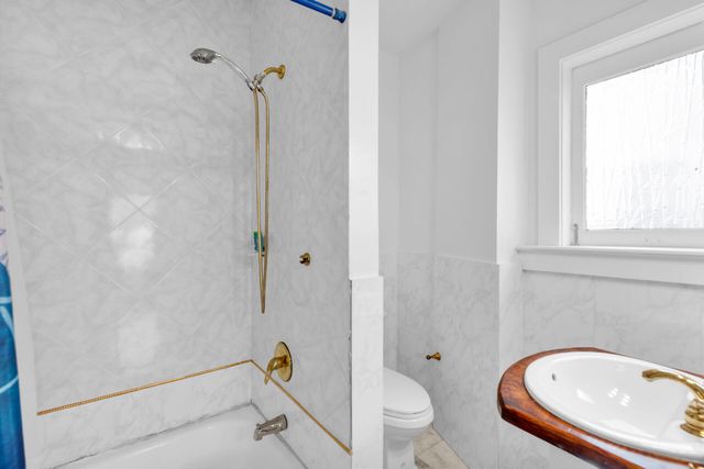 1409 Truman Avenue, Key West, FL 33040