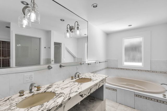 1409 Truman Avenue, Key West, FL 33040