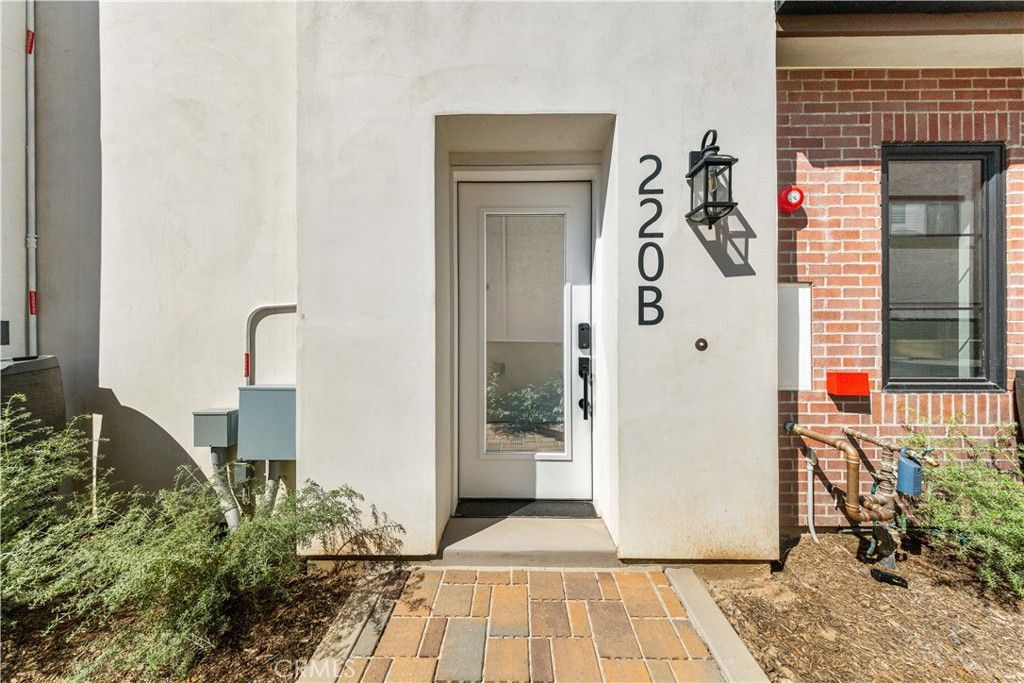220 W Mission B, San Gabriel, CA 91776 — exterior