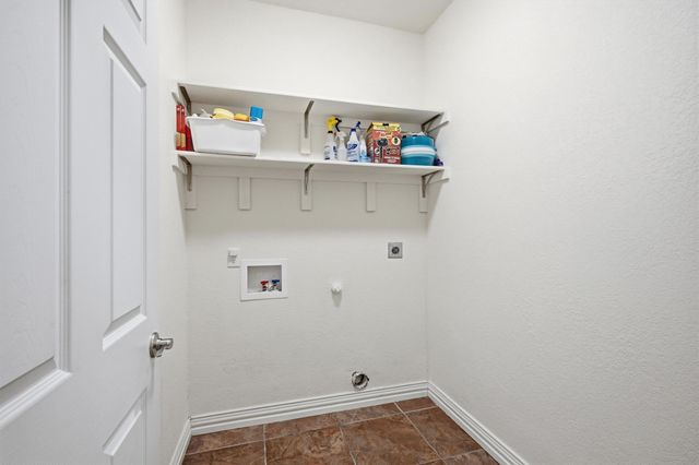 230 Bent Oak Drive, Pottsboro, TX 75076