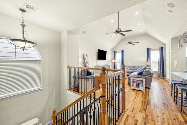 210 Grove Street, Houston, TX 77020