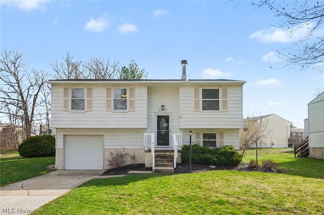 3671 Windjammer Cove, Aurora, OH 44202