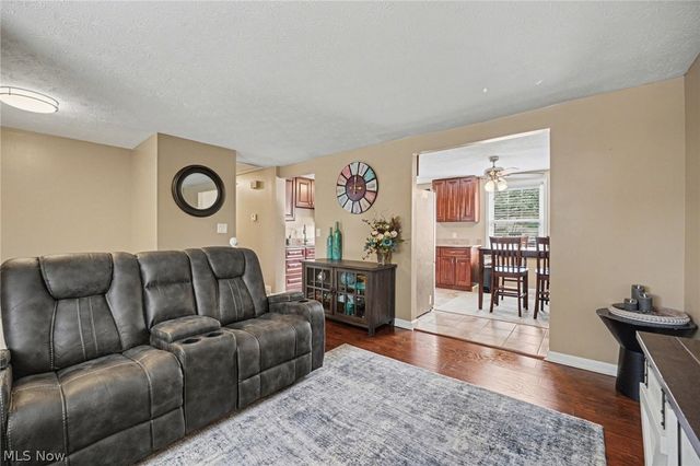 3671 Windjammer Cove, Aurora, OH 44202
