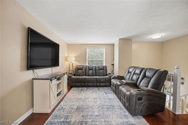 3671 Windjammer Cove, Aurora, OH 44202