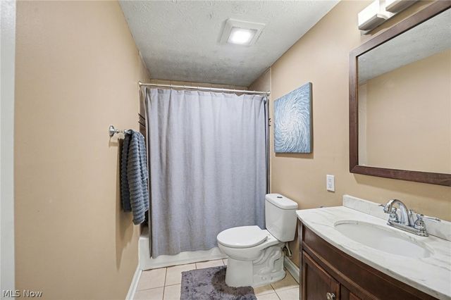 3671 Windjammer Cove, Aurora, OH 44202