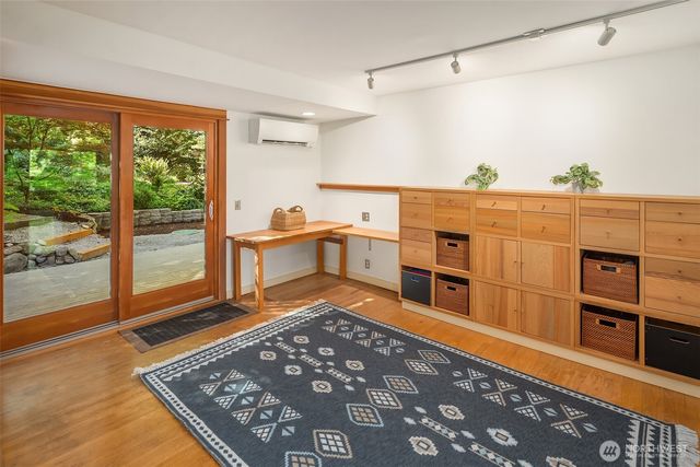 8430 SW Quartermaster Drive, Vashon, WA 98070