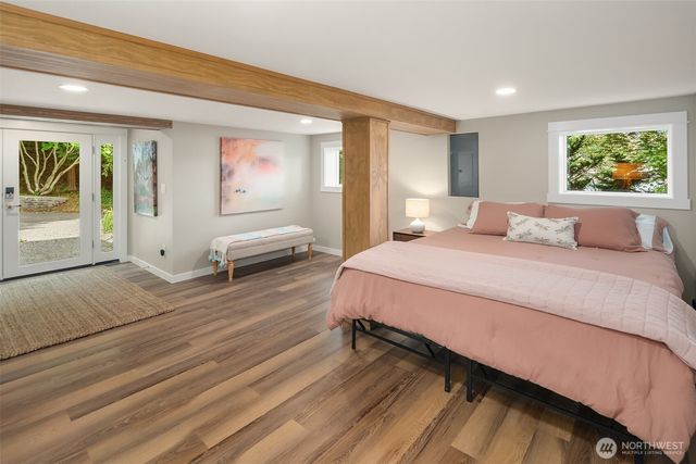 8430 SW Quartermaster Drive, Vashon, WA 98070