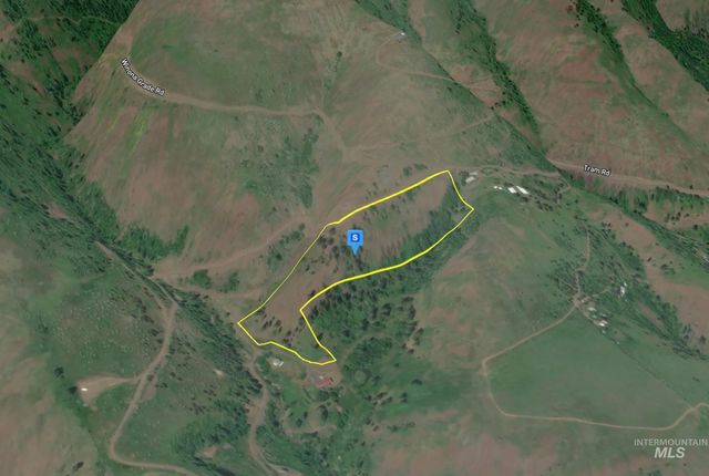 301 Canyon Dr, Kooskia, ID 83539