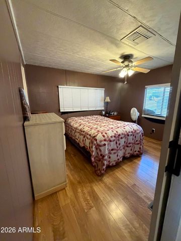 201 S Greenfield Road 18, Mesa, AZ 85206