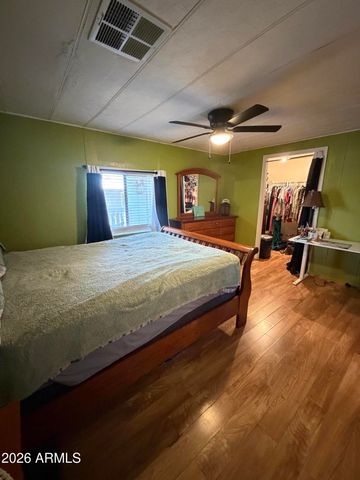 201 S Greenfield Road 18, Mesa, AZ 85206
