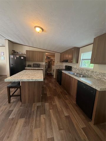 611 County Road 2343, Dayton, TX 77535